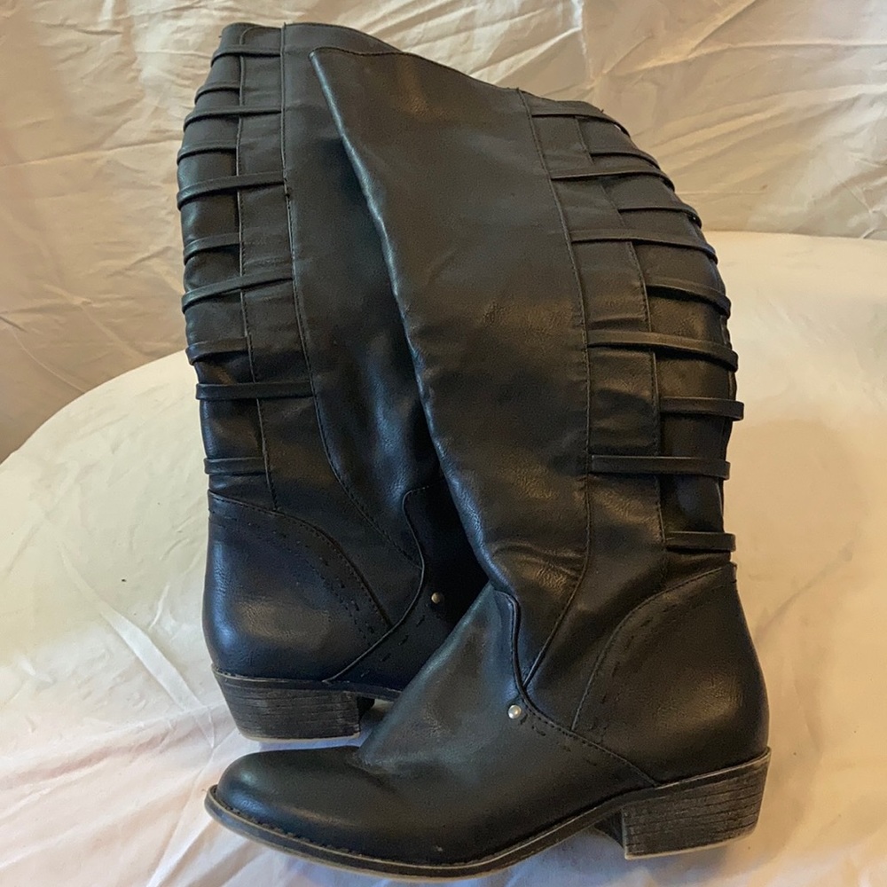 Great black boots with a strappy calf detail